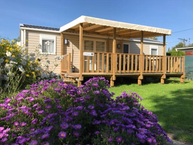 Camping la Haie Penée **** Saint-Quentin-en-Tourmont Exterior foto